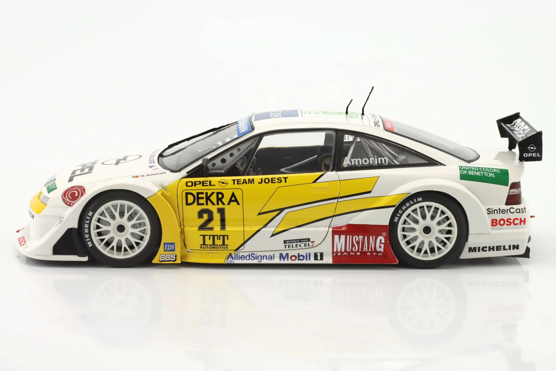 Ni Amorim #21 Opel Calibra V6 4x4 Team Joest DTM / ITC 1995 1:18 WERK83