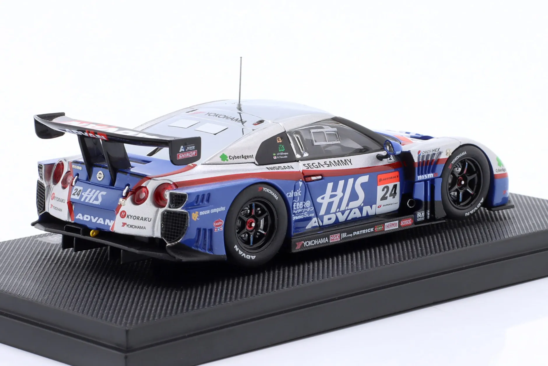 Nissan GT-R GT500 #24 Super GT Serie Fuji 2010 de Oliveira, Yasuda 1:43 Ebbro