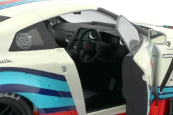 Nissan GT-R (R35) LBWK Bodykit Type 2.0 2024 Martini Lackierung 1:18 Solido
