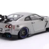 Nissan GT-R (R35) Liberty Walk Bodykit Type 2.0 2023 silber metallic 1:18 Solido