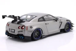 Nissan GT-R (R35) Liberty Walk Bodykit Type 2.0 2023 silber metallic 1:18 Solido