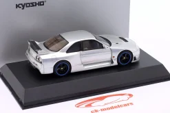 Nissan Nismo GT-R LM (BCNR33) Baujahr 1995 mattsilber 1:43 Kyosho