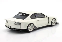 Nissan Silvia (S15) Coupe Khyzyl Saleem 2002 weiß 1:18 Kyosho