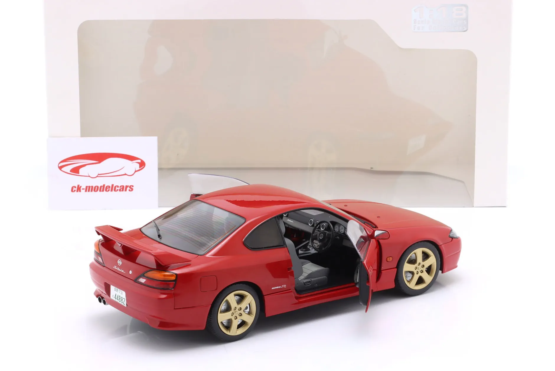 Nissan Silvia S15 Spec-R Aero Baujahr 1999 flammenrot 1:18 Solido