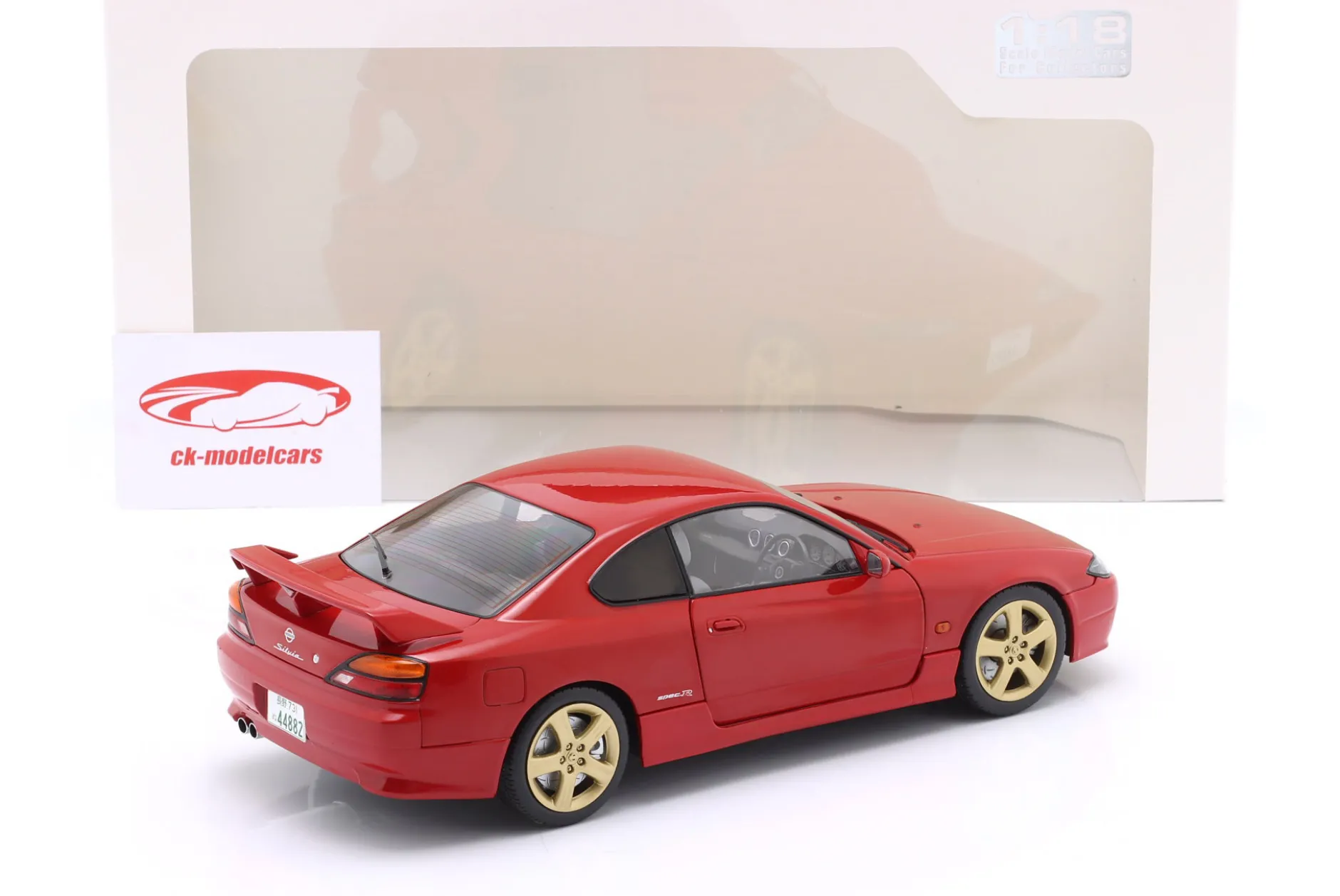 Nissan Silvia S15 Spec-R Aero Baujahr 1999 flammenrot 1:18 Solido