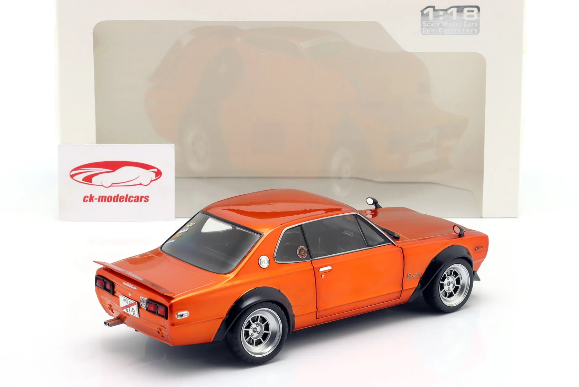 Nissan Skyline (C10) Hakosuka Solido Works 1970 orange metallic 1:18 Solido