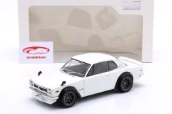 Nissan Skyline (C10) Hakosuka Solido Works 1970 perlweiß 1:18 Solido