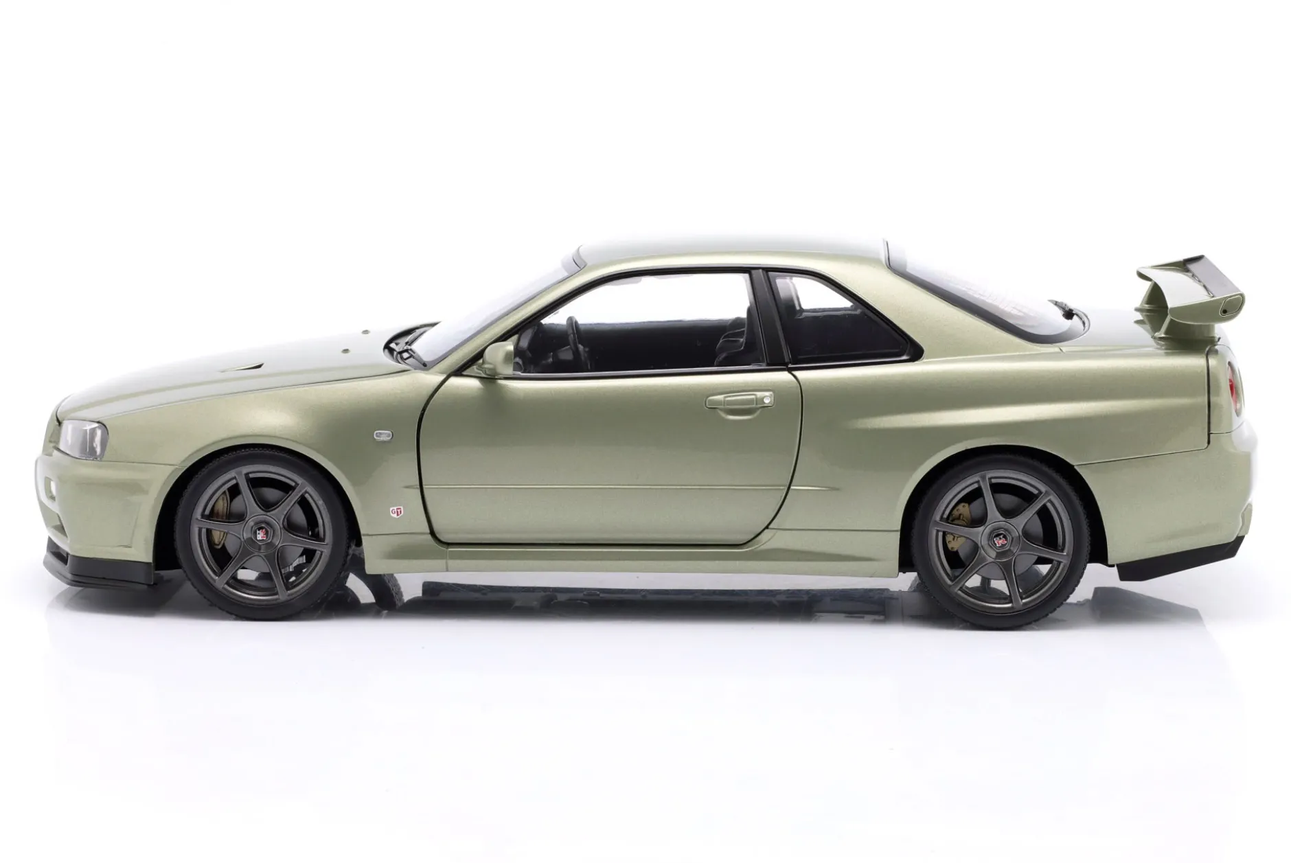 Nissan Skyline GT-R (R34) V-Spec Nür OEM-Felgen 2001 hellgrün metallic 1:12 KK-Scale