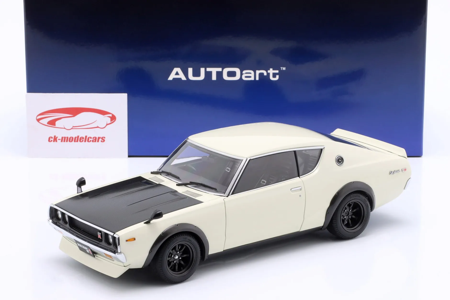 Nissan Skyline 2000 GT-R SPEZ (KPGC110) Tuned Version 1973 weiß 1:18 AUTOart