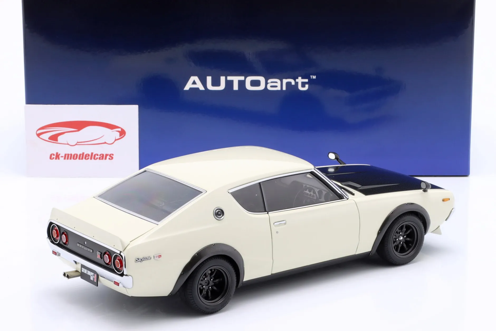 Nissan Skyline 2000 GT-R SPEZ (KPGC110) Tuned Version 1973 weiß 1:18 AUTOart