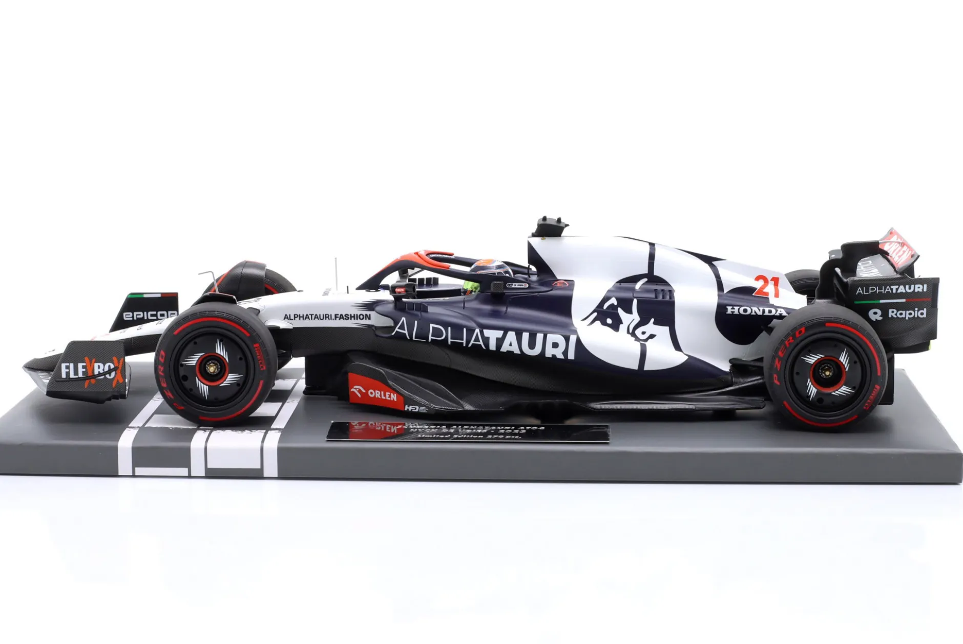 Nyck de Vries Alpha Tauri AT04 #21 British GP Formel 1 2023 1:18 Minichamps