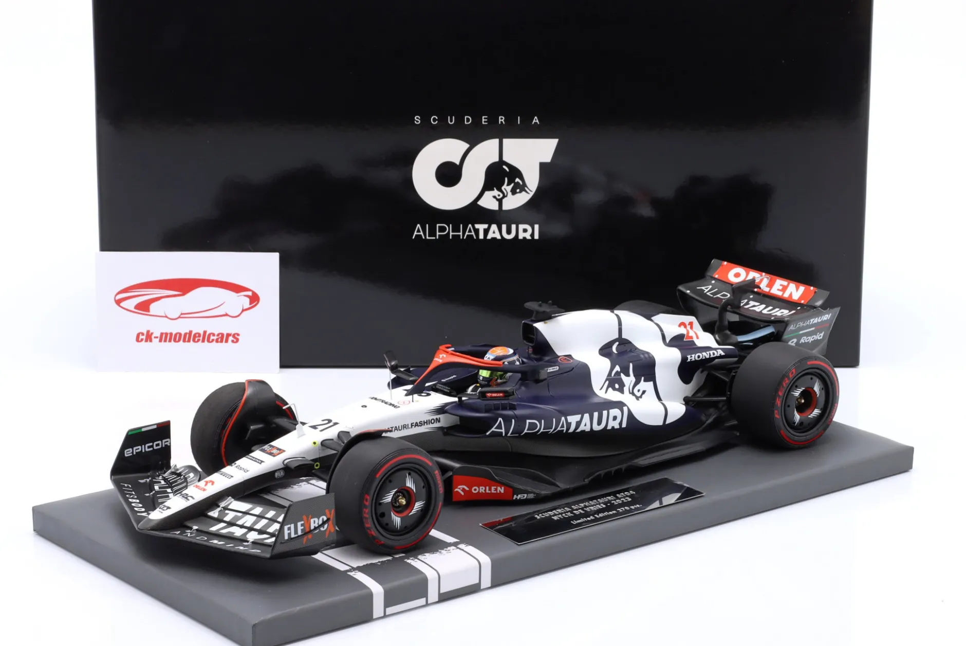 Nyck de Vries Alpha Tauri AT04 #21 British GP Formel 1 2023 1:18 Minichamps