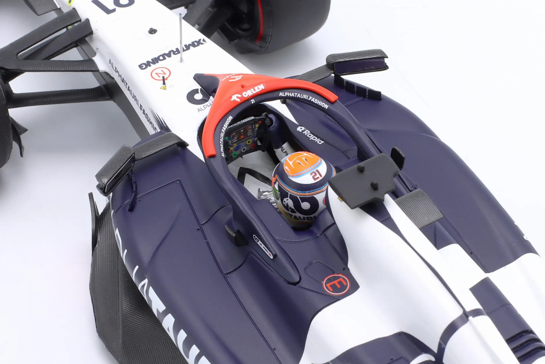 Nyck de Vries Alpha Tauri AT04 #21 British GP Formel 1 2023 1:18 Minichamps