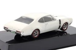Oldsmobile 442 W-30 Baujahr 1970 weiß 1:43 Ixo