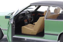 Opel Commodore B GS/E Coupé Baujahr 1975 grün 1:18 TOURING
