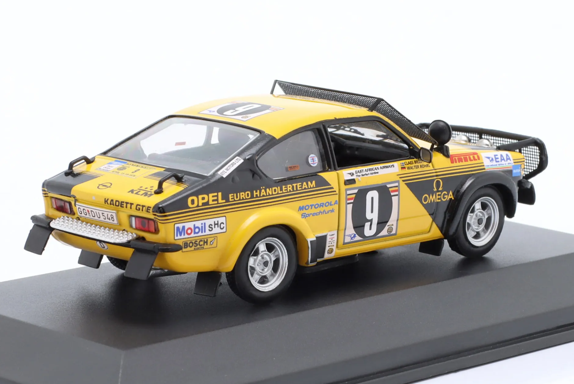 Opel Kadett C Coupe #9 Safari Rallye 1976 Röhrl, Billstam 1:43 CMR