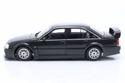 Opel Omega Evo 500 Baujahr 1990 schwarz metallic 1:18 Solido