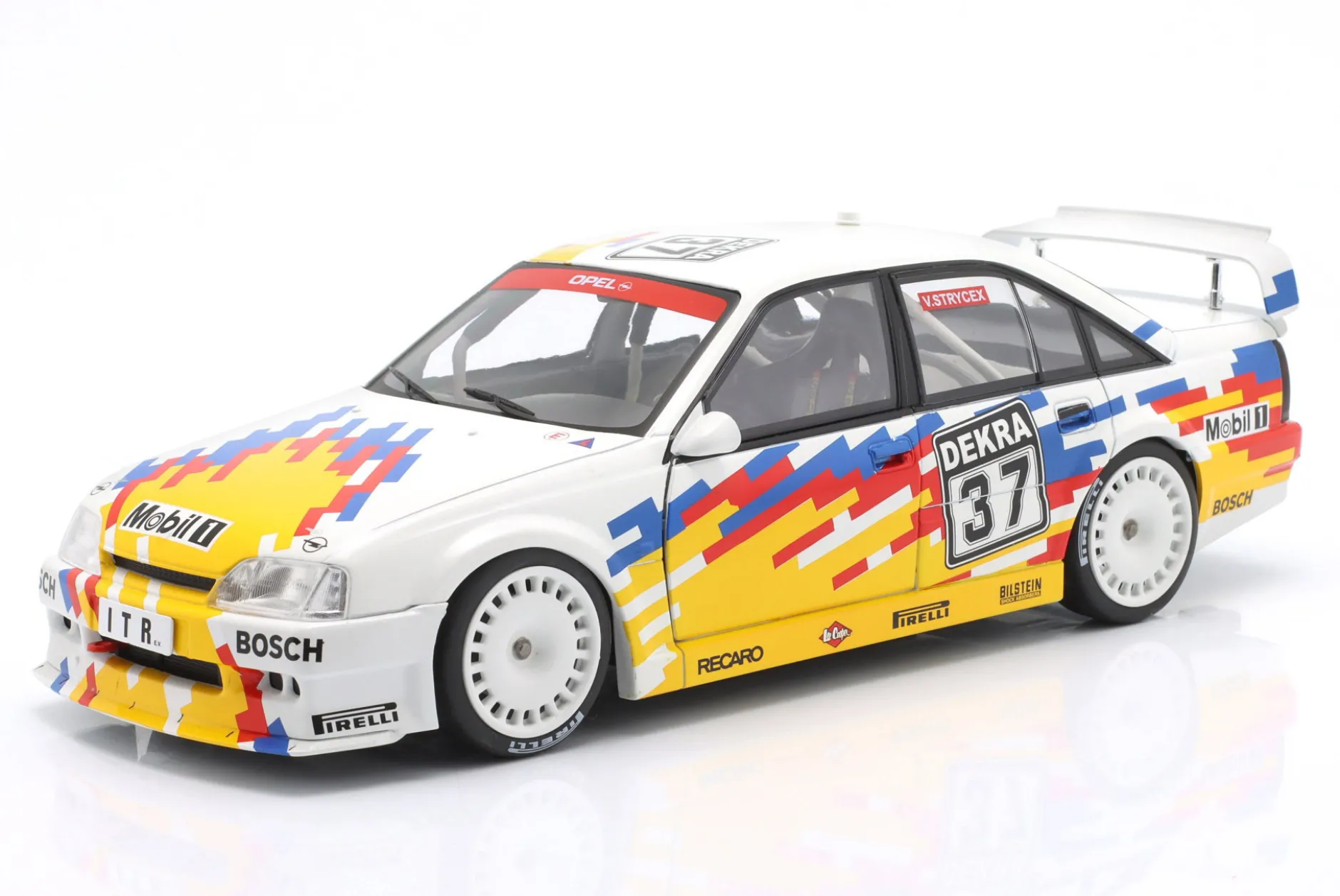 Opel Omega Evo 500 #37 DTM 1991 Volker Strycek 1:18 WERK83