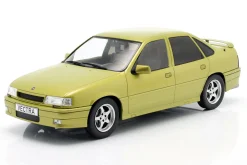 Opel Vectra A 2000 Baujahr 1988 gelb metallic 1:18 ModelCar Group