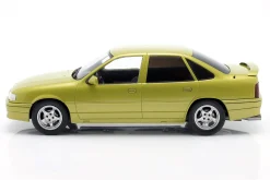 Opel Vectra A 2000 Baujahr 1988 gelb metallic 1:18 ModelCar Group