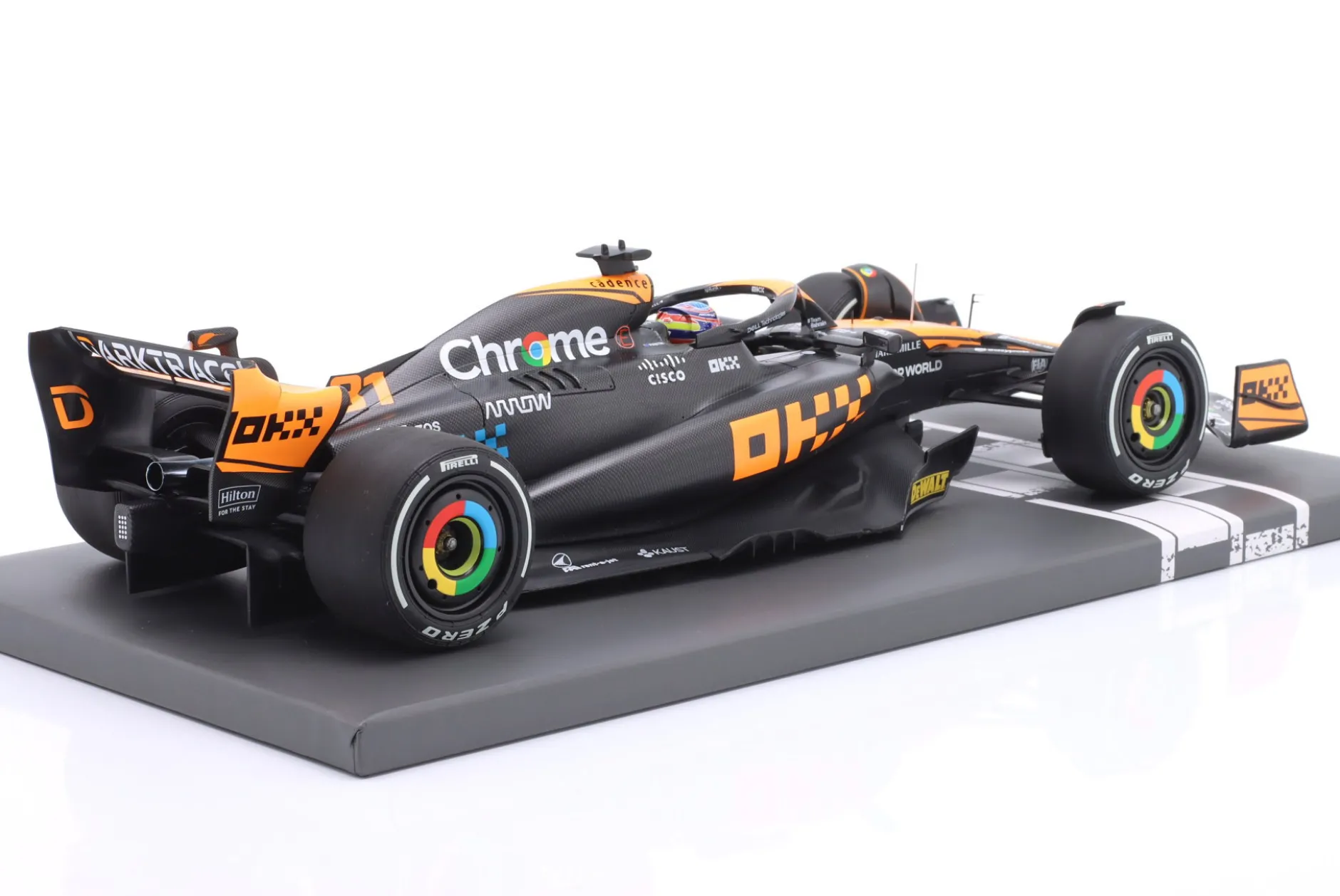 Oscar Piastri McLaren MCL60 #81 3rd Japan GP Formel 1 2023 1:18 Minichamps