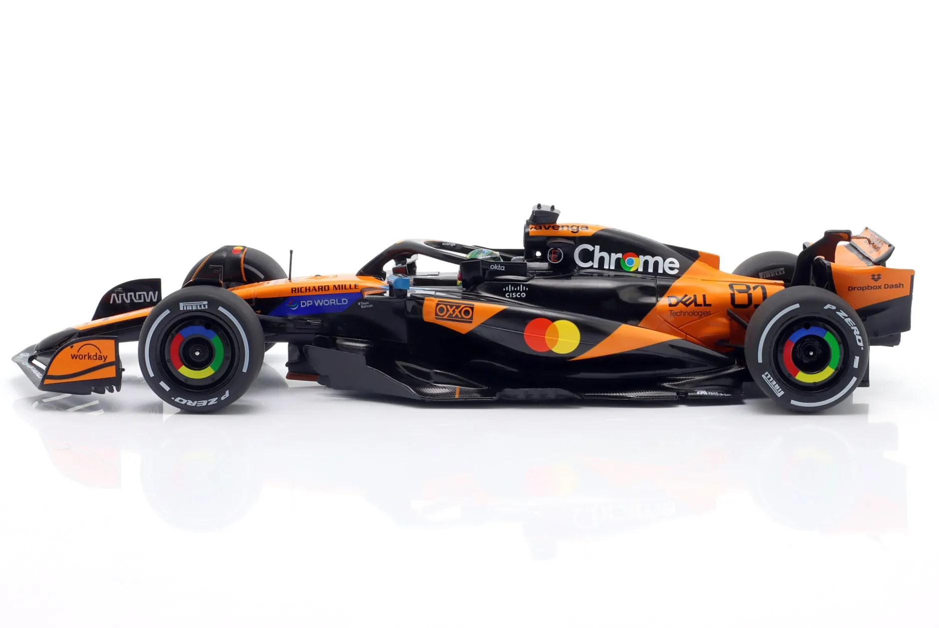 Oscar Piastri McLaren MCL39 #81 Sieger China GP Formel 1 2025 1:18 Solido