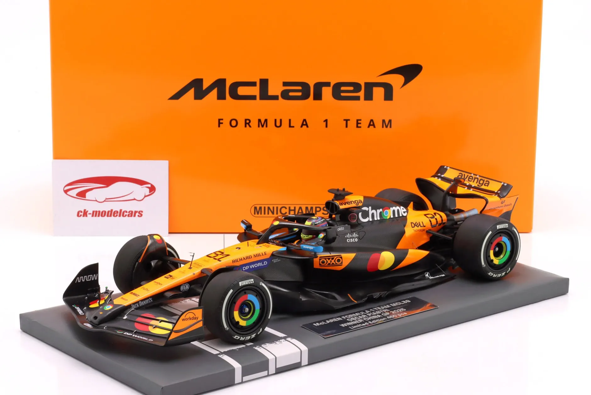 Oscar Piastri MCL39 #81 Sieger China GP Formel 1 2025 1:18 Minchamps