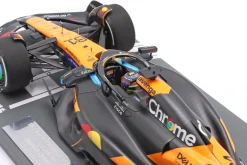 Oscar Piastri MCL39 #81 Sieger China GP Formel 1 2025 1:18 Minchamps