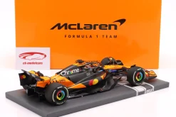 Oscar Piastri MCL39 #81 Sieger China GP Formel 1 2025 1:18 Minchamps