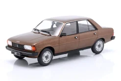 Peugeot 305 Baujahr 1977 dunkelbraun metallic 1:24 WhiteBox
