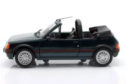 Peugeot 205 CTI Baujahr 1986 dunkelgrün metallic 1:18 Solido