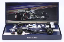 Pierre Gasly AlphaTauri AT03 #10 Bahrain GP Formel 1 2022 1:18 Minichamps