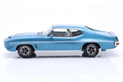 Pontiac LeMans GTO Baujahr 1972 hellblau metallic 1:18 KK-Scale