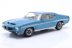 Pontiac LeMans GTO Baujahr 1972 hellblau metallic 1:18 KK-Scale