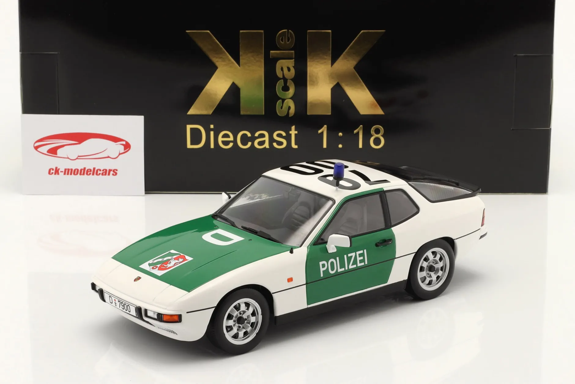 Porsche 924 Autobahnpolizei Düsseldorf 1985 grün / weiß 1:18 KK-Scale
