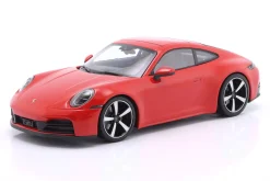 Porsche 911 (992.2) Carrera Coupe Baujahr 2024 rot 1:18 Minichamps