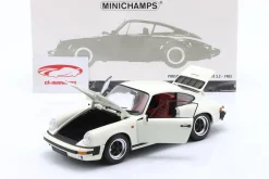 Porsche 911 Carrera Coupe 3.2 Baujahr 1983 weiß 1:18 Minichamps