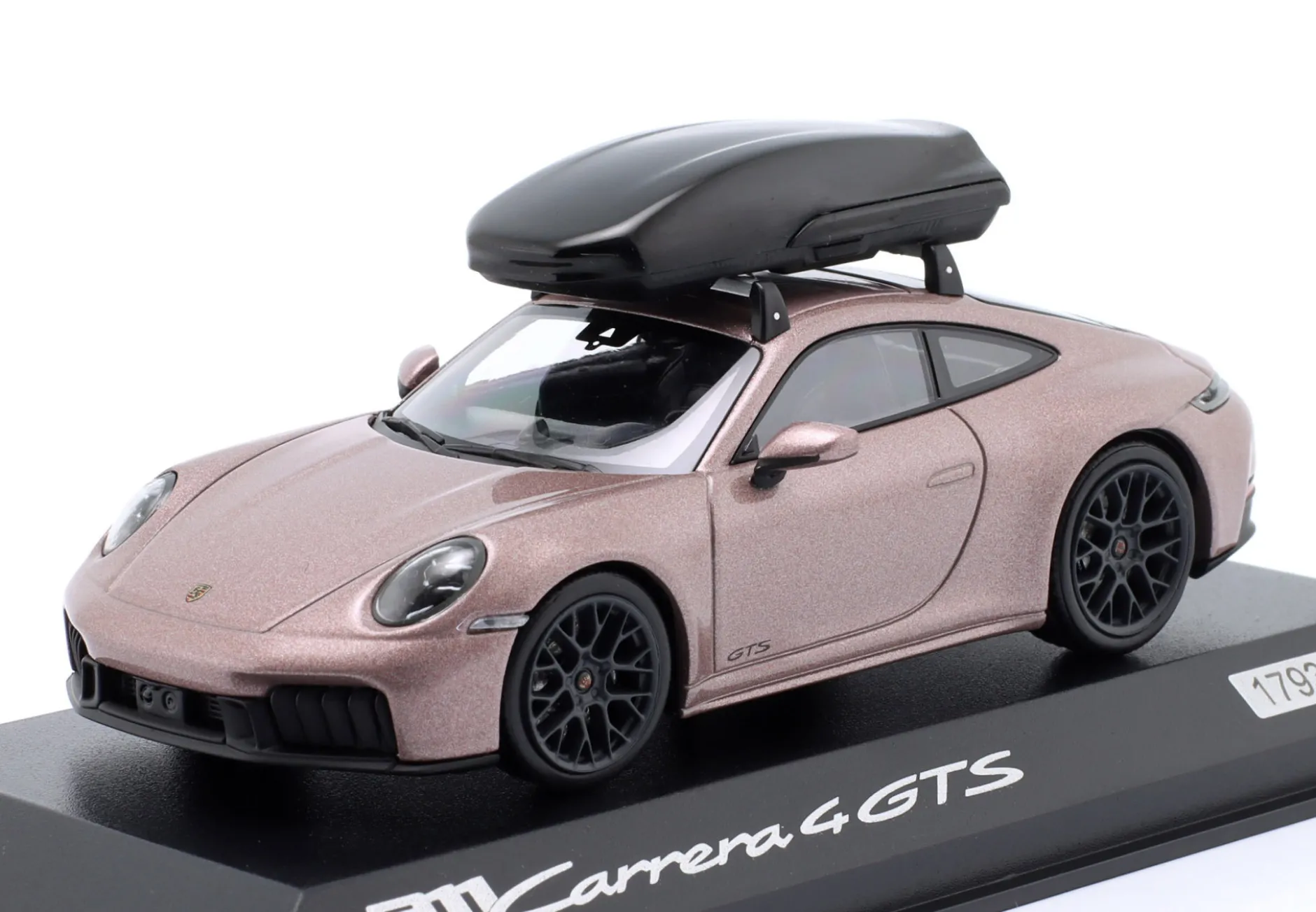 Porsche 911 (992.2) Carrera 4 GTS Baujahr 2024 frozenberry 1:43 Minichamps