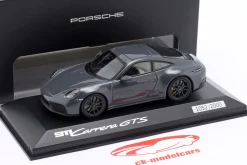 Porsche 911 (992.2) Carrera GTS Coupé Baujahr 2024 schiefergrau 1:43 Minichamps