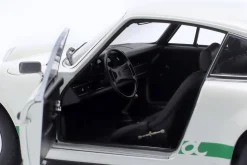 Porsche 911 Carrera RS 2.7 Grand Prix weiß / grün 1:18 AUTOart