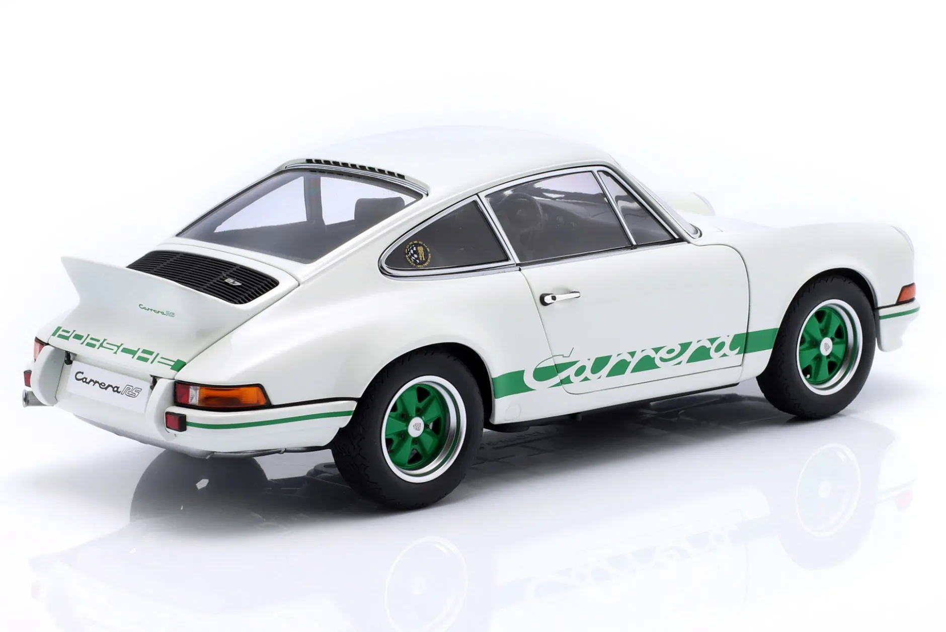 Porsche 911 Carrera RS 2.7 Grand Prix weiß / grün 1:18 AUTOart