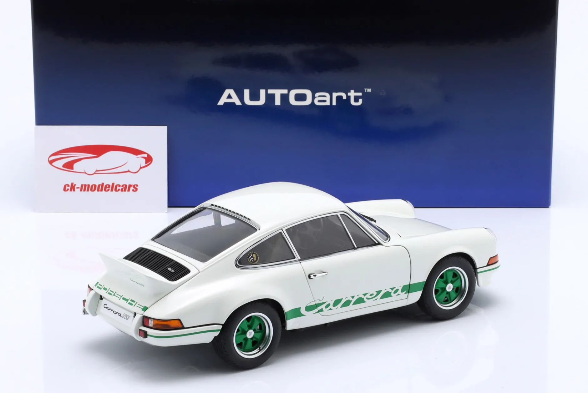 Porsche 911 Carrera RS 2.7 Grand Prix weiß / grün 1:18 AUTOart