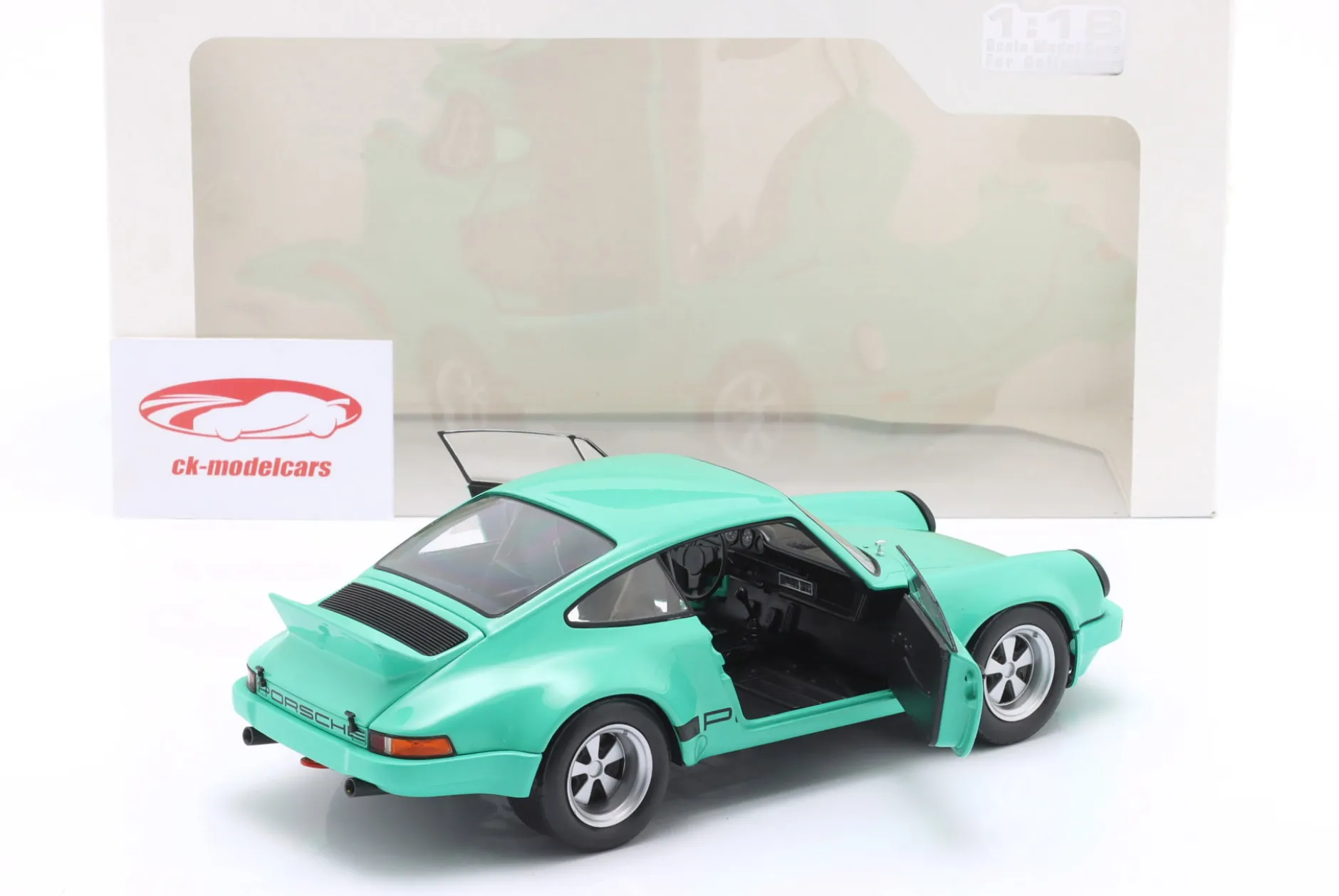 Porsche 911 Carrera 3.0 RSR IROC Baujahr 1974 mintgrün 1:18 Solido
