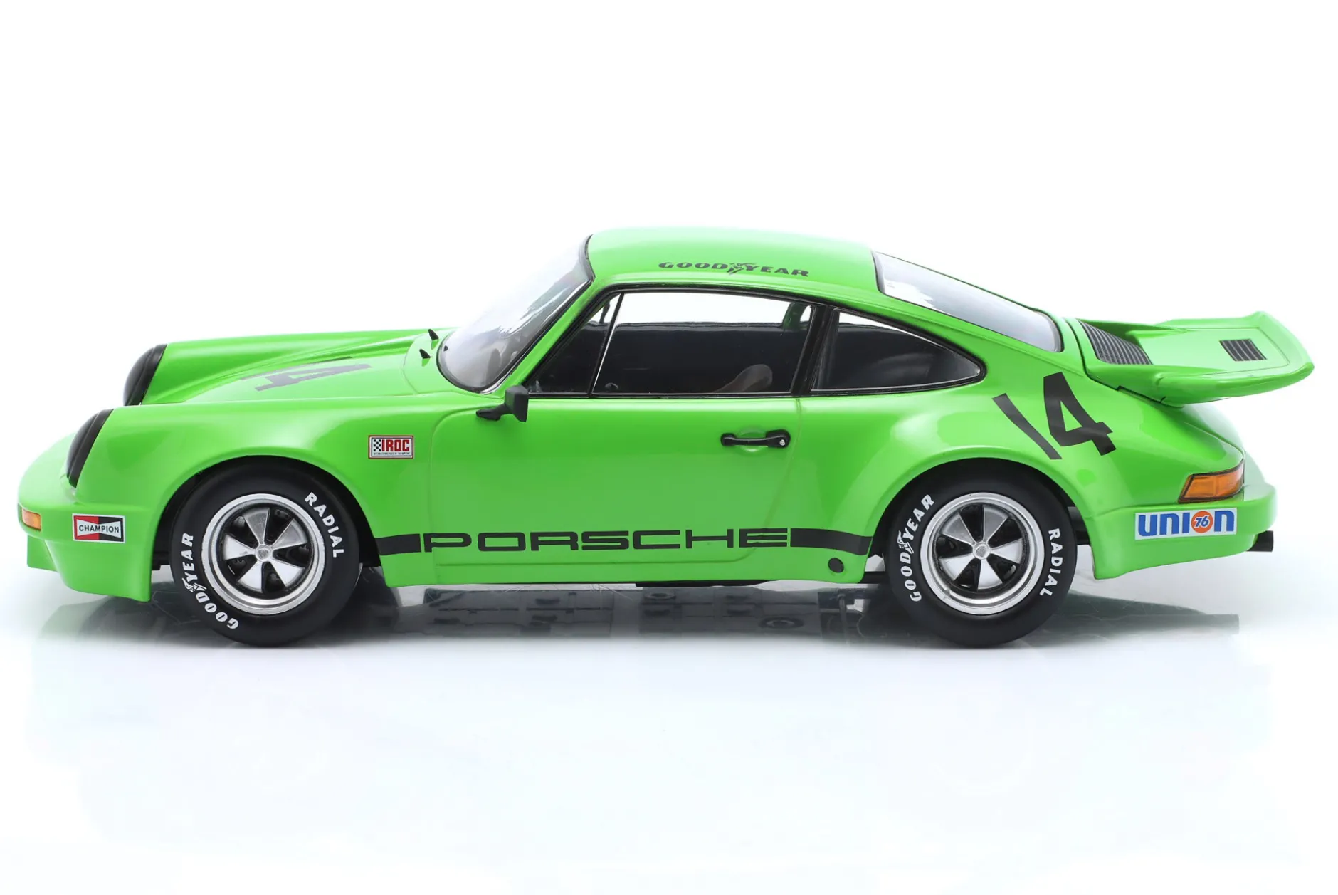 Porsche 911 Carrera 3.0 RSR #14 IROC Riverside 1973 E. Fittipaldi 1:18 WERK83