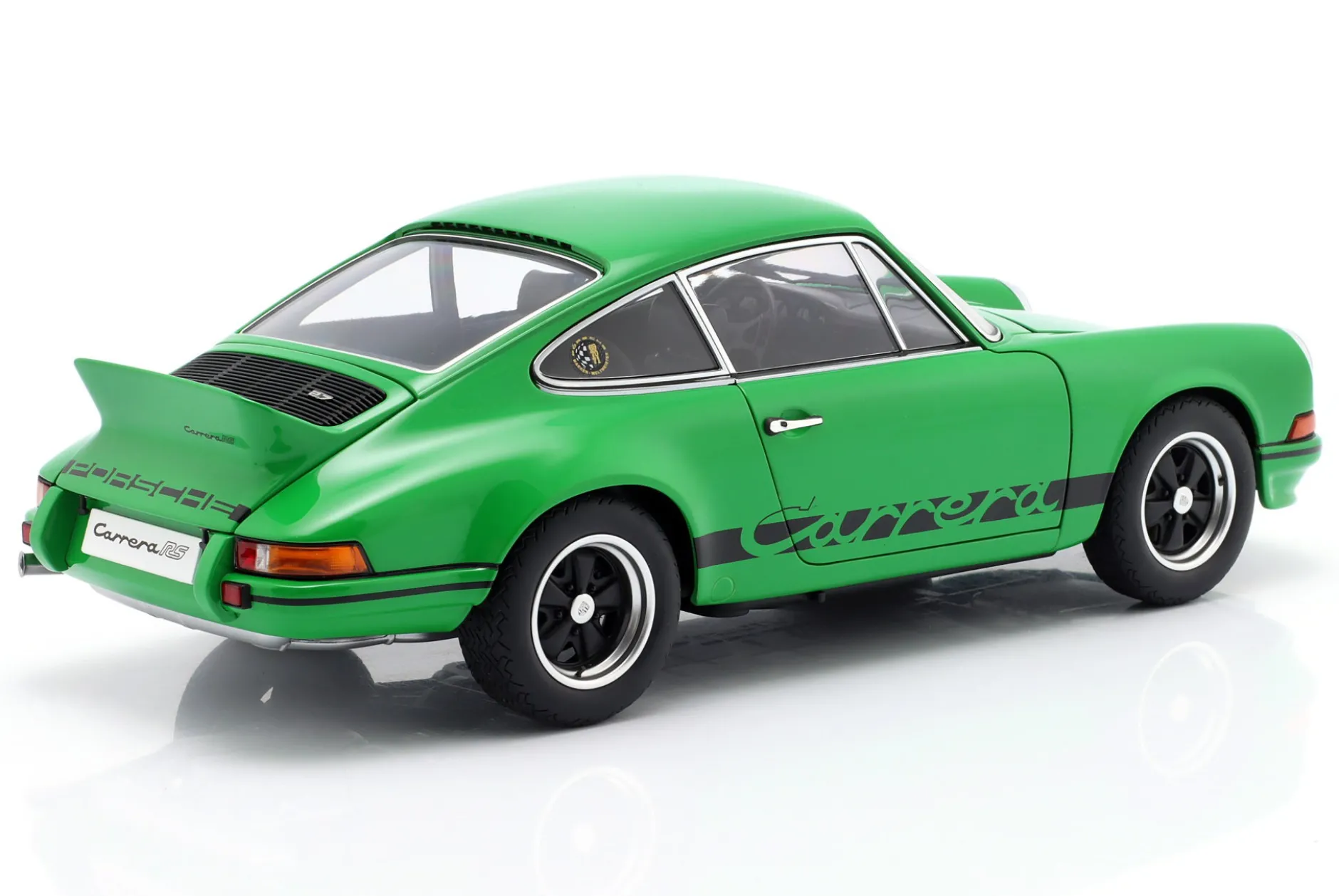 Porsche 911 Carrera 2.7 RS vipergrün / schwarz 1:18 AUTOart
