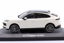 Porsche Cayenne E-Hybrid Coupé (E3 II) 2025 carraraweiß metallic 1:43 Solido