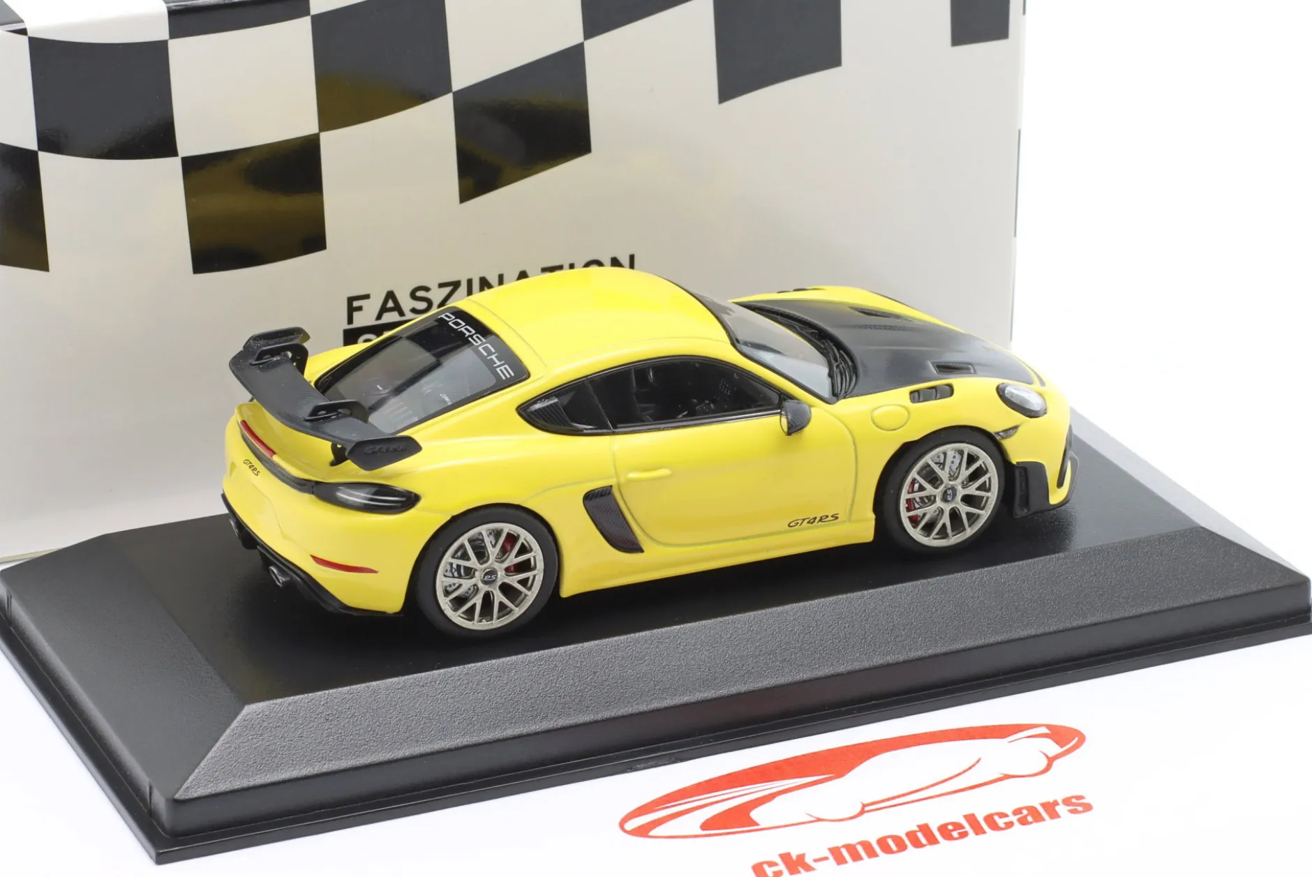 Porsche 718 (982) Cayman GT4 RS 2021 gelb / Neodym-Felgen 1:43 Minichamps