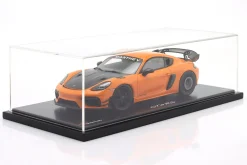 Porsche 718 Cayman GT4 RS (982) Manthey Kit 2024 pastell orange 1:18 Spark