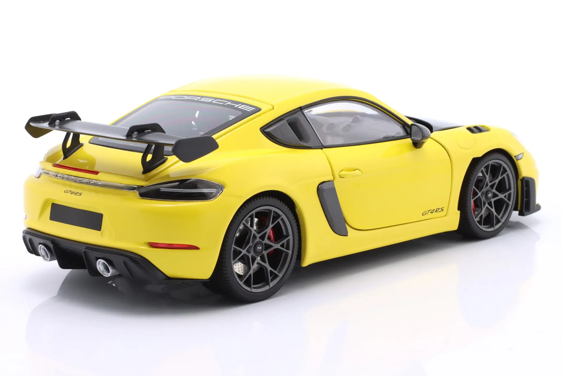 Porsche Cayman GT4 RS mit Weissach-Paket Baujahr 2024 gelb 1:18 Minichamps