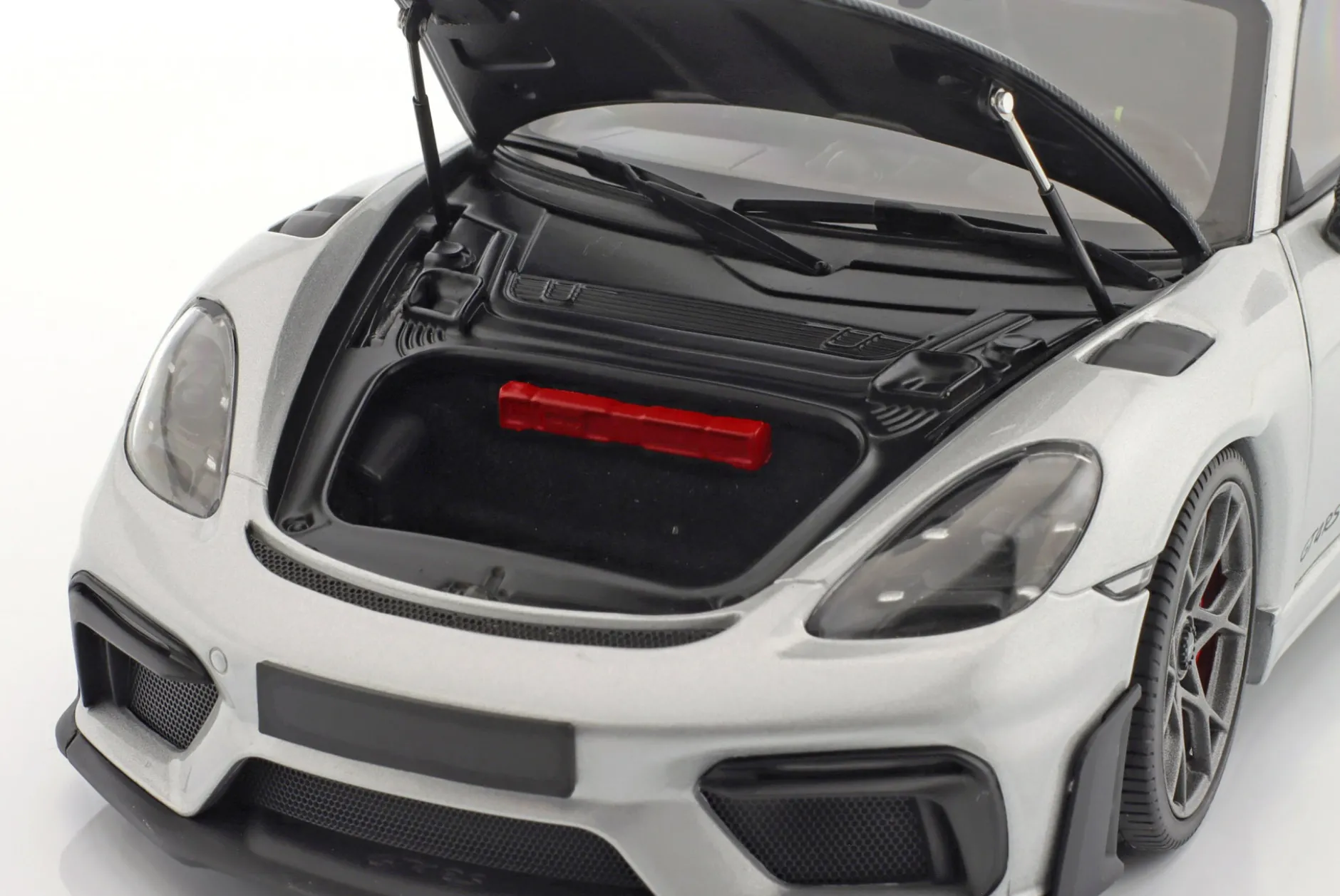 Porsche Cayman GT4 RS 2024 silber metallic / weissach package 1:18 Minichamps
